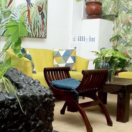 Illiyin Boutique Hotel Дакар Экстерьер фото