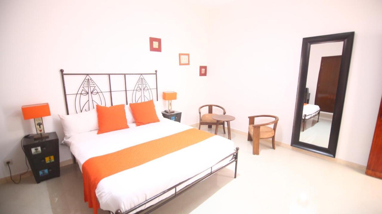 Illiyin Boutique Hotel Дакар Экстерьер фото