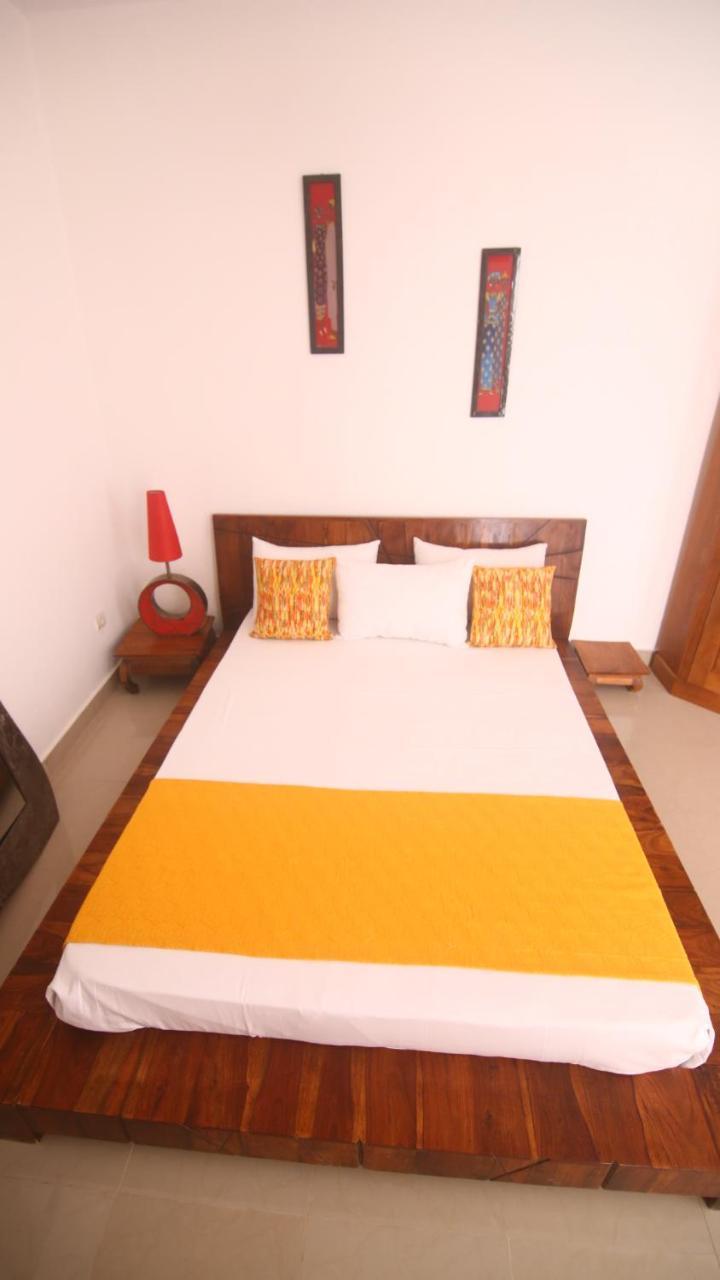 Illiyin Boutique Hotel Дакар Экстерьер фото