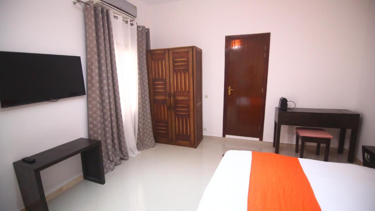 Illiyin Boutique Hotel Дакар Экстерьер фото