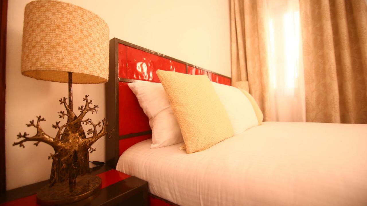 Illiyin Boutique Hotel Дакар Экстерьер фото