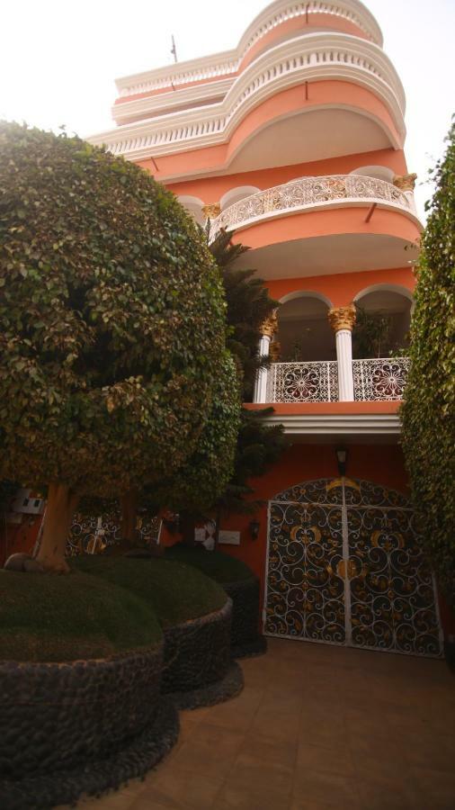 Illiyin Boutique Hotel Дакар Экстерьер фото