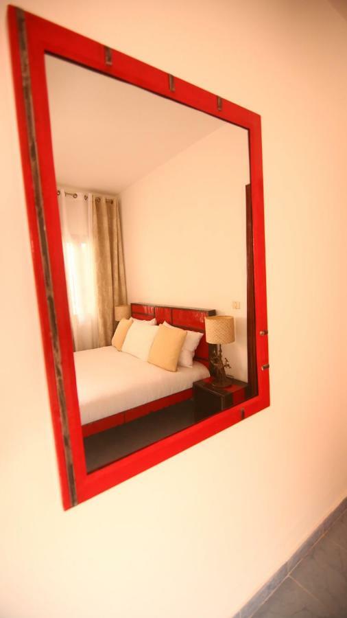 Illiyin Boutique Hotel Дакар Экстерьер фото