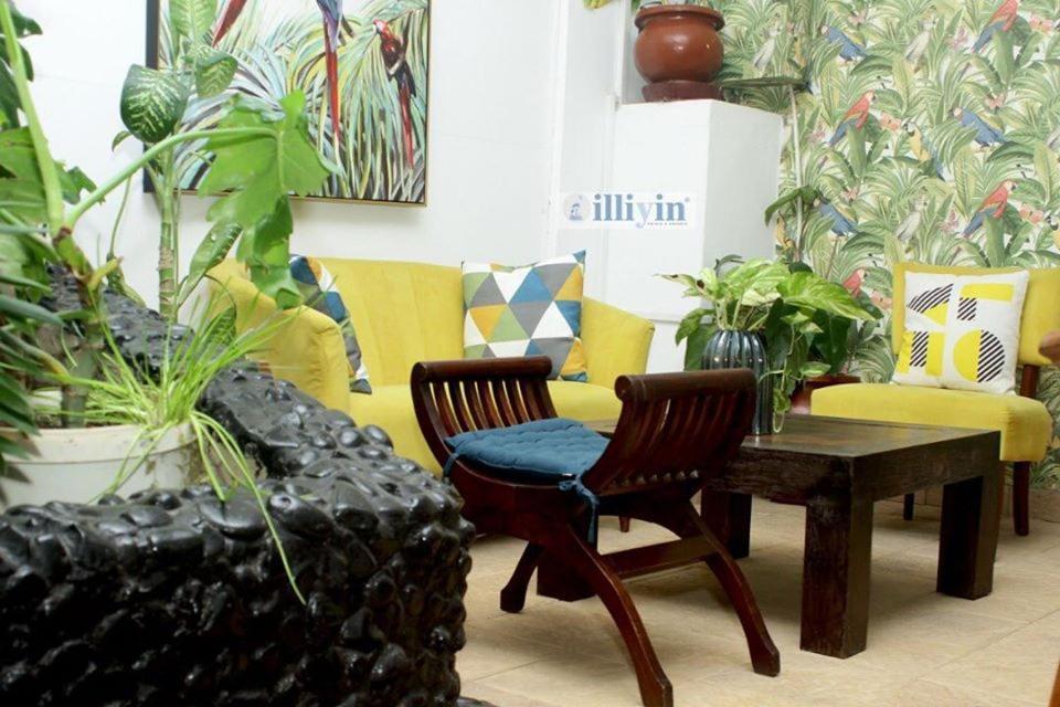 Illiyin Boutique Hotel Дакар Экстерьер фото